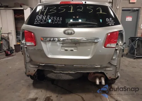 2013 Kia Sorento Lx z USA, uszkodzony, nr VIN 5XYKT4A11DG325609